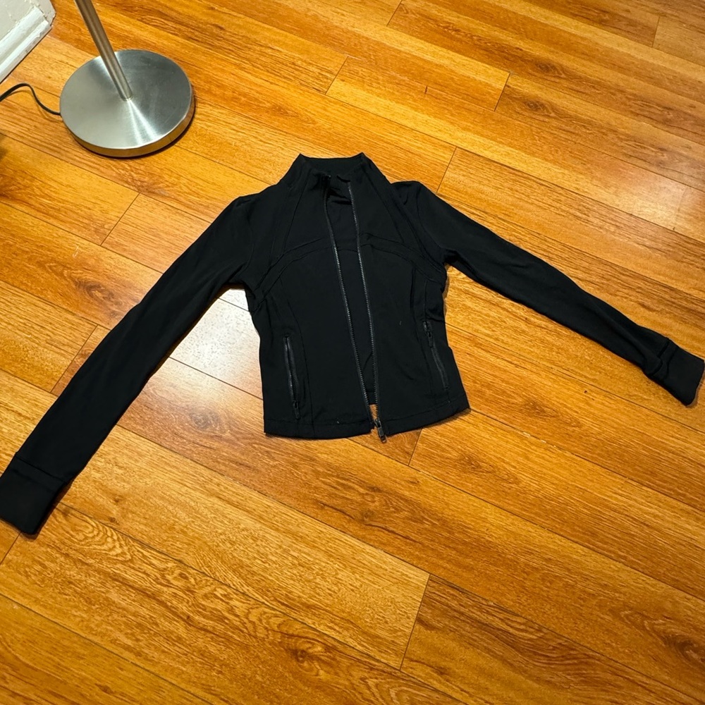 Women’s Lululemon Black Athletic Jacket Size XS/S